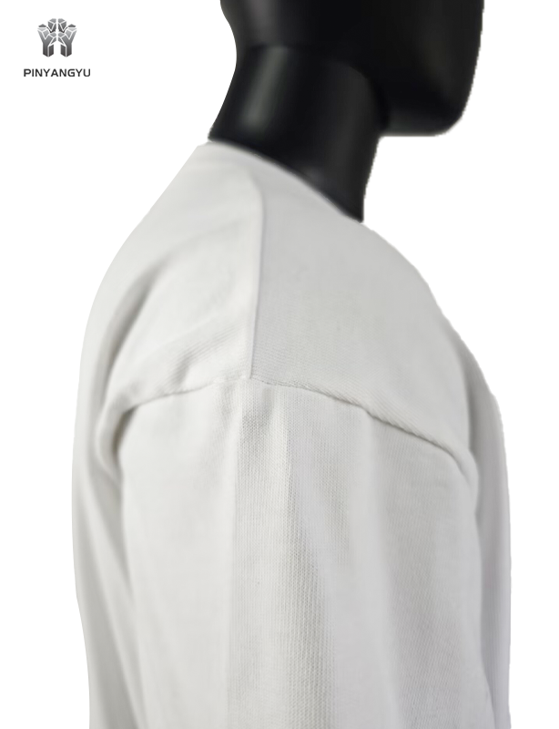 stampa DTG personalizzata e ricamo in stile oversize