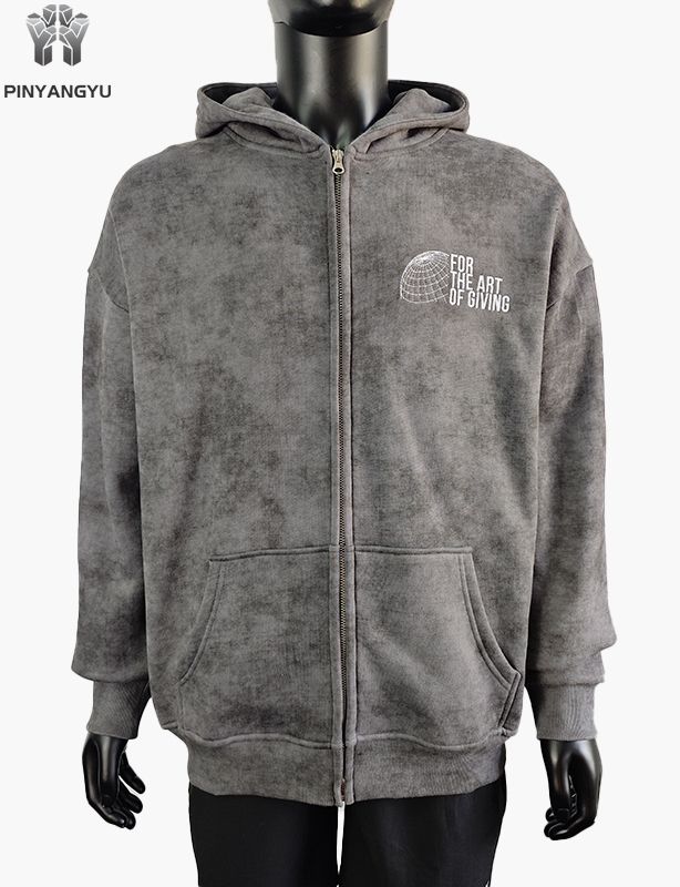 tessuto acidwash e logo ricamato personalizzato